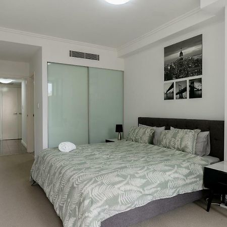 91 Liverpool Street, World Tower Lägenhet Sydney Exteriör bild